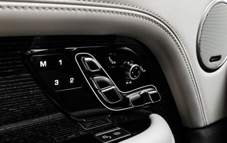 Land Rover Range Rover IV рестайлинг, 2019 год, 7 590 000 рублей, 26 фотография