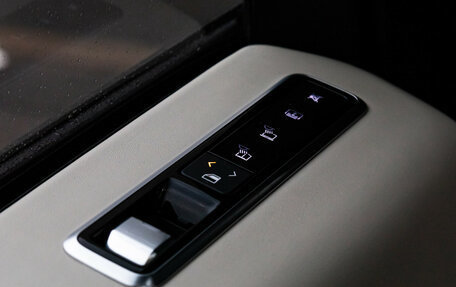 Land Rover Range Rover IV рестайлинг, 2019 год, 7 590 000 рублей, 39 фотография