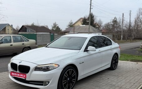 BMW 5 серия, 2012 год, 1 600 000 рублей, 3 фотография