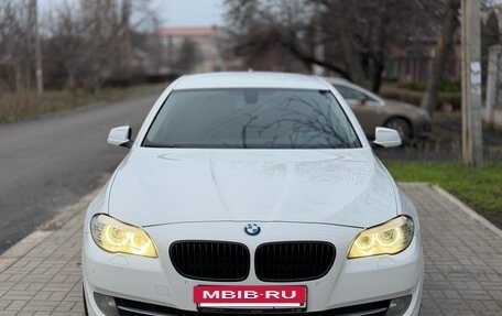 BMW 5 серия, 2012 год, 1 600 000 рублей, 2 фотография