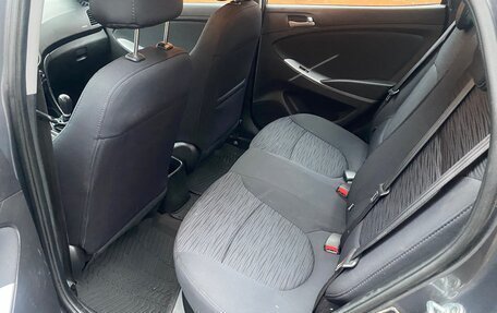 Hyundai Solaris II рестайлинг, 2014 год, 850 000 рублей, 10 фотография