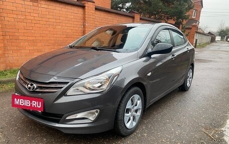 Hyundai Solaris II рестайлинг, 2014 год, 850 000 рублей, 2 фотография