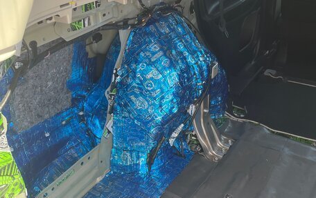 Mitsubishi Outlander III рестайлинг 3, 2014 год, 1 530 000 рублей, 15 фотография