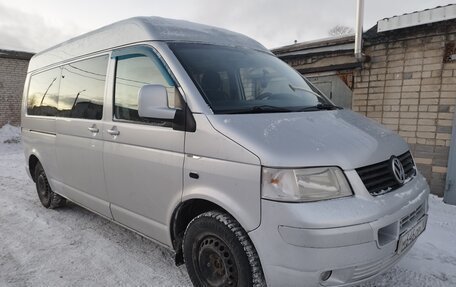Volkswagen Caravelle T5, 2008 год, 1 500 000 рублей, 2 фотография