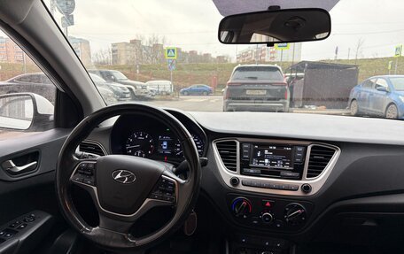 Hyundai Solaris II рестайлинг, 2019 год, 1 200 000 рублей, 5 фотография