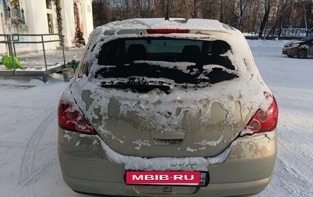 Nissan Tiida, 2005 год, 400 000 рублей, 3 фотография