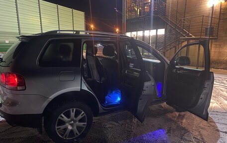 Volkswagen Touareg III, 2007 год, 1 500 000 рублей, 14 фотография