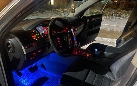 Volkswagen Touareg III, 2007 год, 1 500 000 рублей, 17 фотография