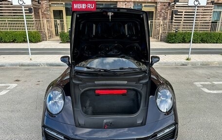 Porsche 911, 2021 год, 17 300 000 рублей, 8 фотография