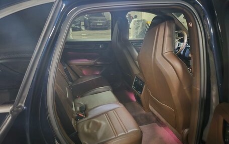 Porsche Cayenne III, 2018 год, 6 900 000 рублей, 10 фотография