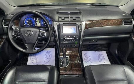 Toyota Camry, 2016 год, 2 050 000 рублей, 12 фотография