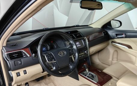 Toyota Camry, 2014 год, 1 693 000 рублей, 16 фотография