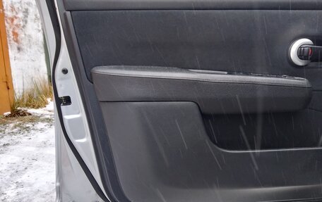 Nissan Tiida, 2013 год, 820 000 рублей, 9 фотография