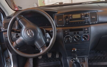 Toyota Corolla, 2006 год, 590 000 рублей, 9 фотография