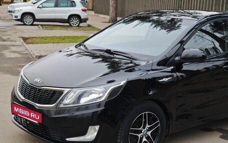 KIA Rio III рестайлинг, 2015 год, 900 000 рублей, 2 фотография