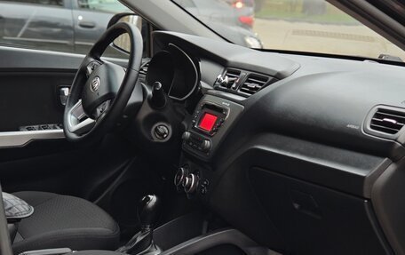 KIA Rio III рестайлинг, 2015 год, 900 000 рублей, 16 фотография