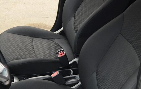 KIA Rio III рестайлинг, 2015 год, 900 000 рублей, 19 фотография