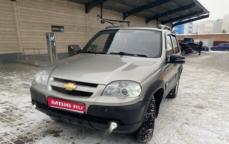 Chevrolet Niva I рестайлинг, 2011 год, 495 000 рублей, 1 фотография