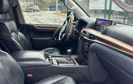 Lexus LX III, 2017 год, 8 500 000 рублей, 20 фотография