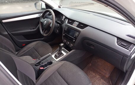 Skoda Octavia, 2018 год, 1 250 000 рублей, 7 фотография