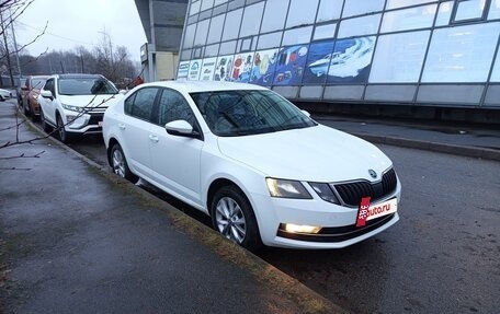 Skoda Octavia, 2018 год, 1 250 000 рублей, 3 фотография