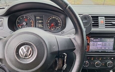 Volkswagen Jetta VI, 2013 год, 1 100 000 рублей, 14 фотография