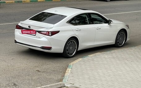 Lexus ES VII, 2021 год, 4 090 000 рублей, 5 фотография