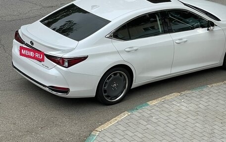 Lexus ES VII, 2021 год, 4 090 000 рублей, 4 фотография