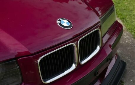 BMW 3 серия, 1993 год, 2 000 000 рублей, 2 фотография