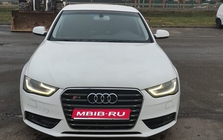 Audi A4, 2013 год, 1 099 000 рублей, 1 фотография