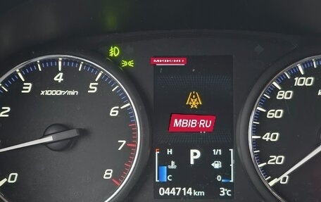 Mitsubishi Outlander III рестайлинг 3, 2021 год, 2 700 000 рублей, 12 фотография