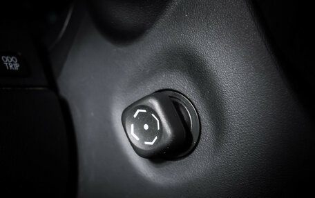 Lexus RX IV рестайлинг, 2016 год, 4 390 000 рублей, 19 фотография