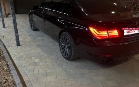 BMW 7 серия, 2012 год, 2 200 000 рублей, 3 фотография