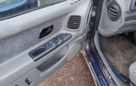 Renault Laguna II, 2000 год, 175 000 рублей, 7 фотография