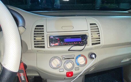 Nissan Micra III, 2004 год, 400 000 рублей, 11 фотография