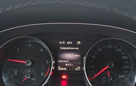 Volkswagen Passat B8 рестайлинг, 2017 год, 1 400 000 рублей, 10 фотография