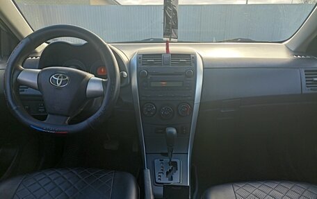 Toyota Corolla, 2010 год, 800 000 рублей, 5 фотография