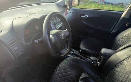 Toyota Corolla, 2010 год, 800 000 рублей, 7 фотография