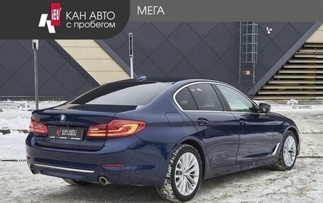 BMW 5 серия, 2019 год, 2 986 000 рублей, 2 фотография