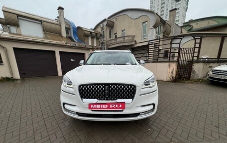 Lincoln Aviator II, 2020 год, 4 800 000 рублей, 2 фотография