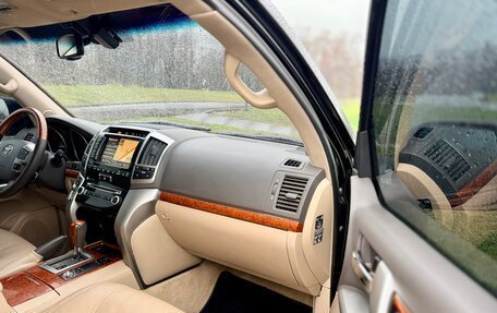 Toyota Land Cruiser 200, 2012 год, 3 095 000 рублей, 15 фотография