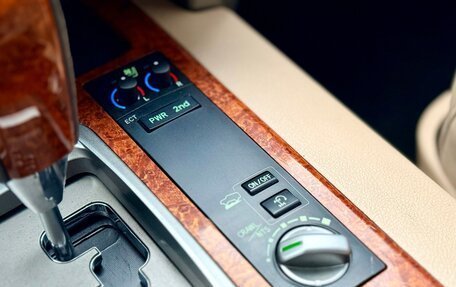 Toyota Land Cruiser 200, 2012 год, 3 095 000 рублей, 30 фотография