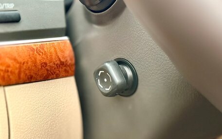 Toyota Land Cruiser 200, 2012 год, 3 095 000 рублей, 26 фотография