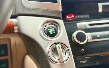 Toyota Land Cruiser 200, 2012 год, 3 095 000 рублей, 25 фотография