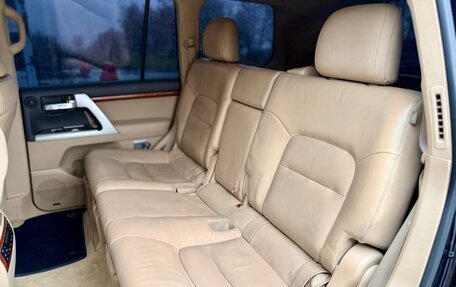 Toyota Land Cruiser 200, 2012 год, 3 095 000 рублей, 38 фотография