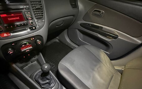 KIA Rio II, 2010 год, 500 000 рублей, 9 фотография