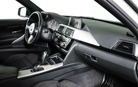 BMW 3 серия, 2017 год, 2 997 000 рублей, 11 фотография