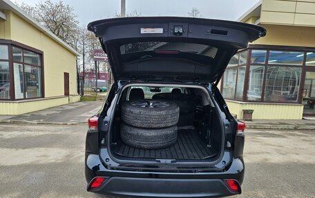 Toyota Highlander, 2022 год, 6 500 000 рублей, 15 фотография