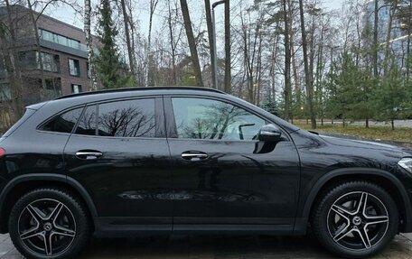 Mercedes-Benz GLA, 2020 год, 4 250 000 рублей, 5 фотография