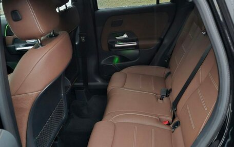 Mercedes-Benz GLA, 2020 год, 4 250 000 рублей, 18 фотография